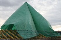 NOODZEIL PE 200G/M2 16X18M GROEN +RINGEN