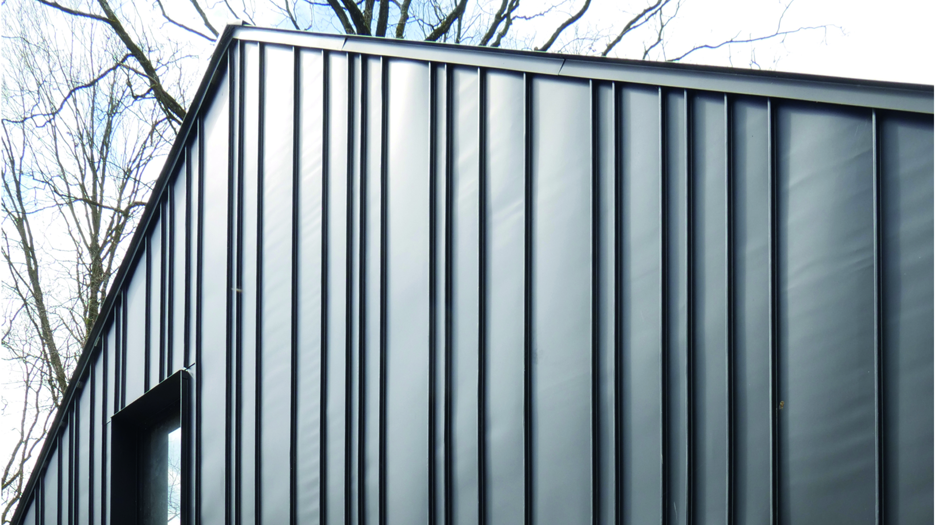 Single Lock Standing Seam (SLSS) for façade | VMZINC World
